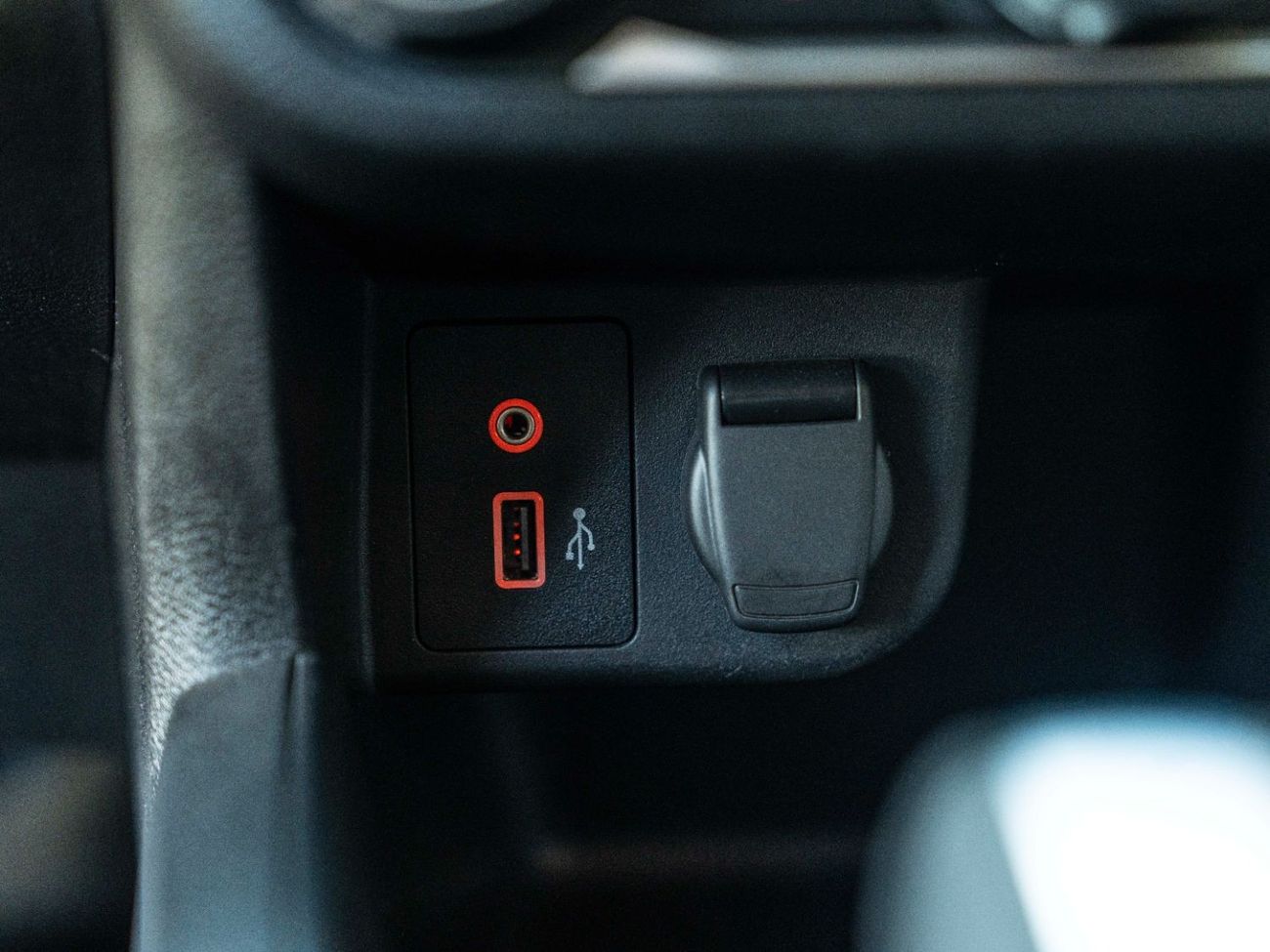 نيسان كيكس AED 943 PM • KICKS SV • ONLY 20,000 KM • FULL SERVICE HISTORY • PRISTINE CONDITION