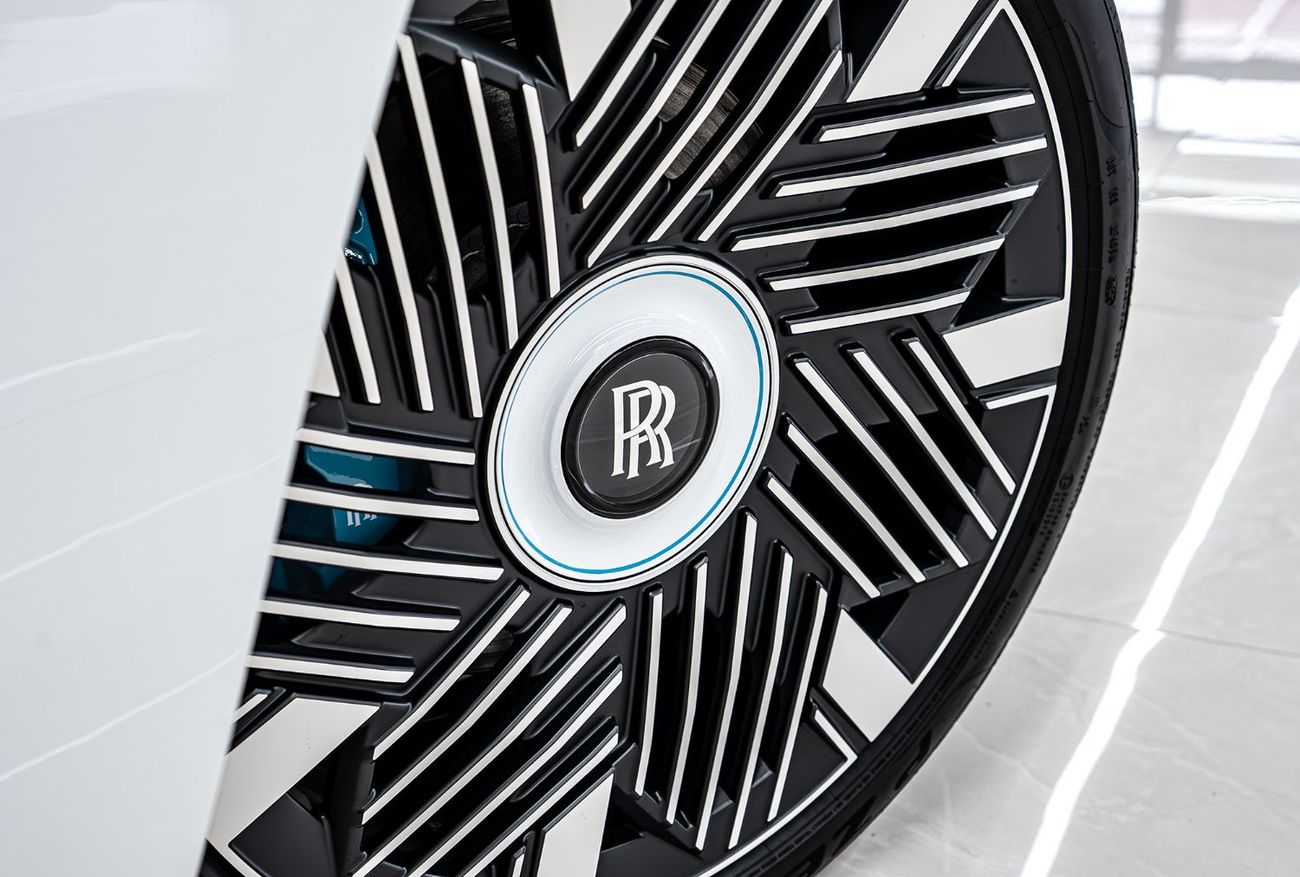 Rolls-Royce Spectre ROLLS-ROYCE SPECTRE PRIMAVERA INSPIRED MY26 FULL