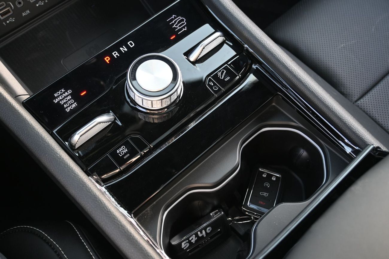 جيب جراند شيروكي 2024 JEEP Grand Cherokee Overland 3.6L V6 4WD Petrol