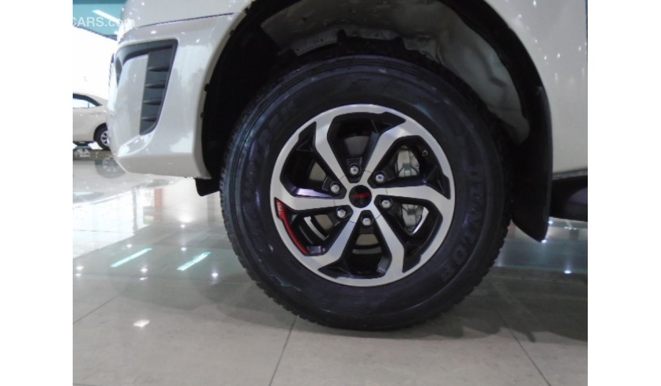 Toyota Hilux 6 CYL TRD MY2019 (with warranty )