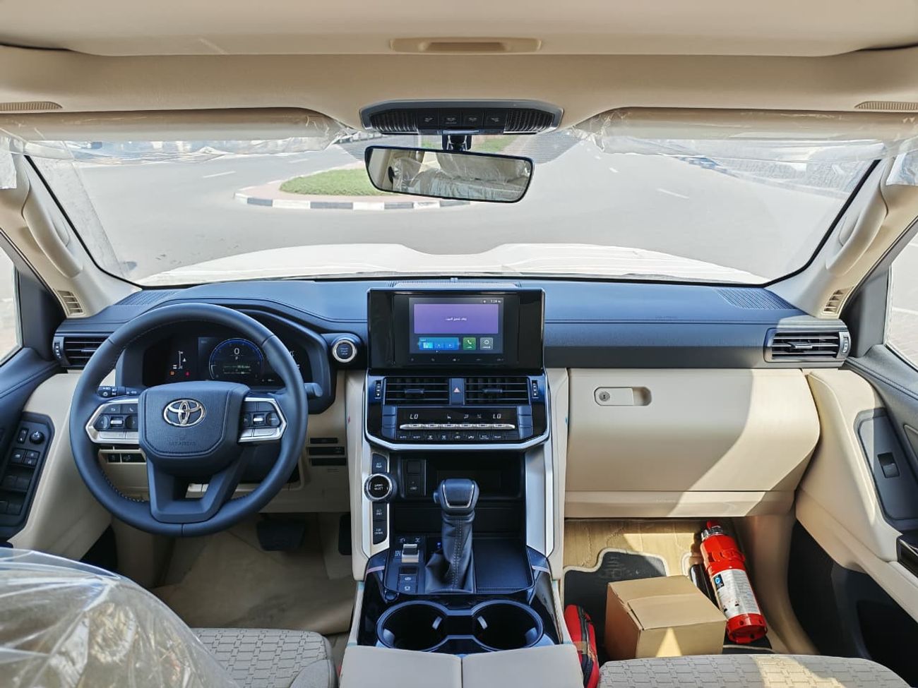 تويوتا لاند كروزر 2025 Toyota Land Cruiser LC300 GXR Basic-Option with Sunroof 4.0L V6 Petrol A/T 4WD Export Only