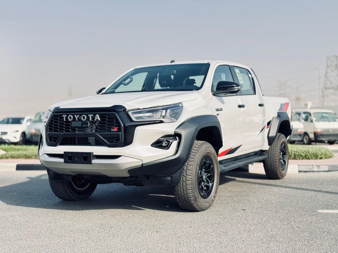 تويوتا هيلوكس GR Sports 4.0L 4WD A/T 2025