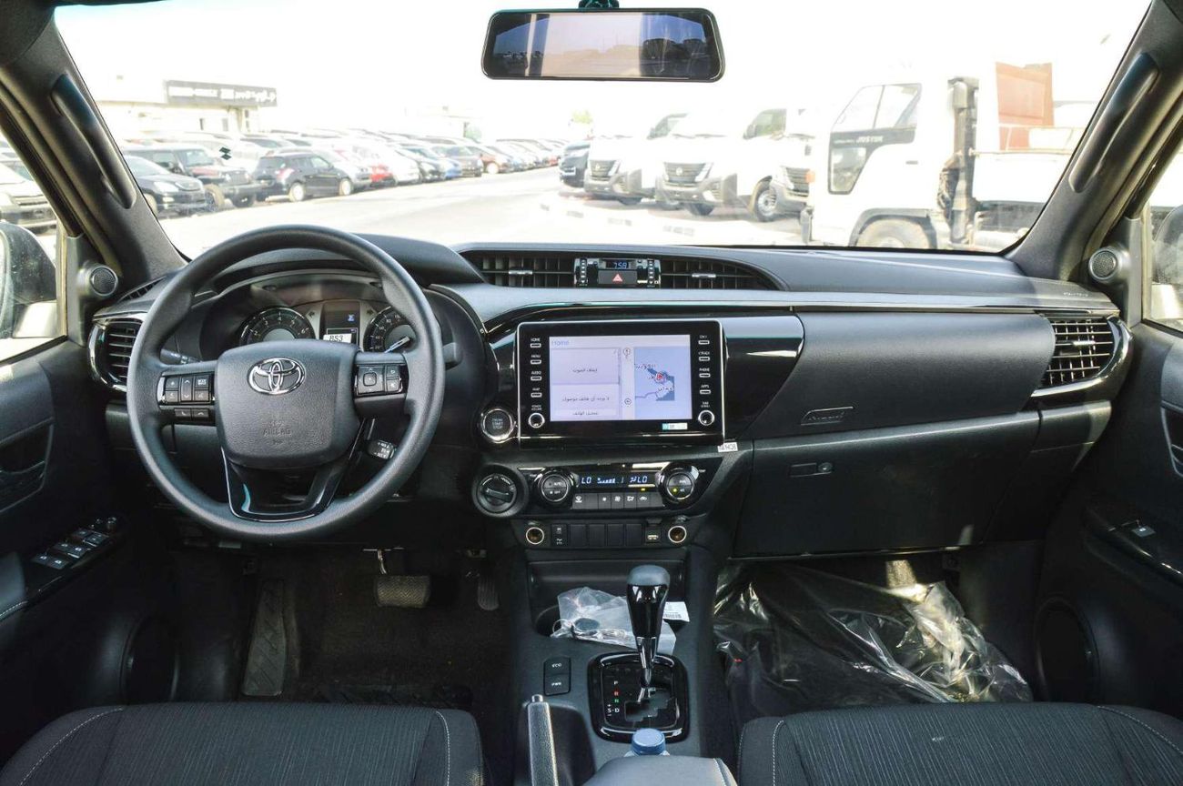 تويوتا هيلوكس TOYOTA HILUX ADVENTURE 4.0L 4WD PICKUP 2025