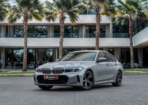 BMW 320i 320i M-Kit | 3,428 P.M | 0% Downpayment | BMW 3 Series M-Kit!