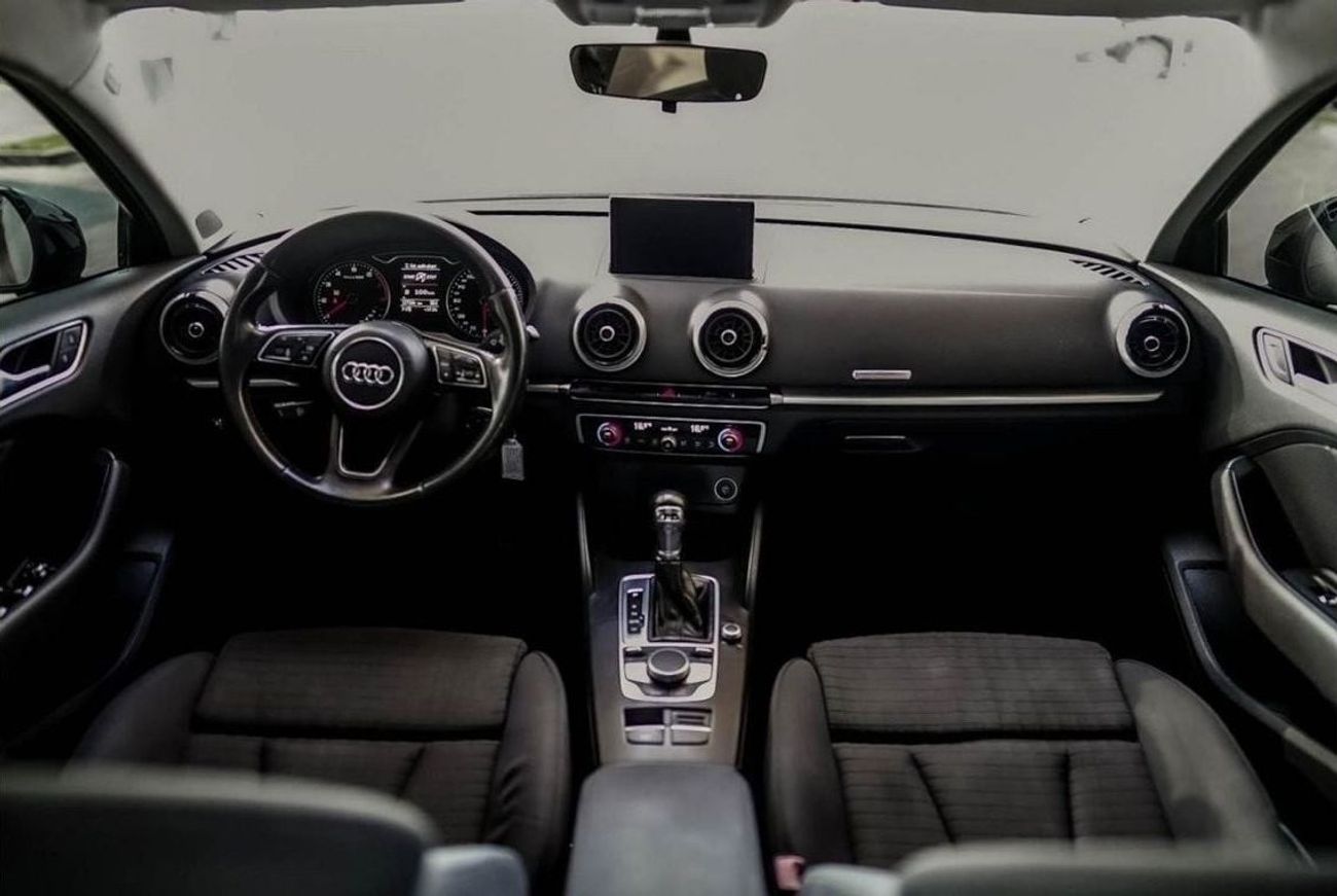 Audi A3 30 TFSI 1.0L