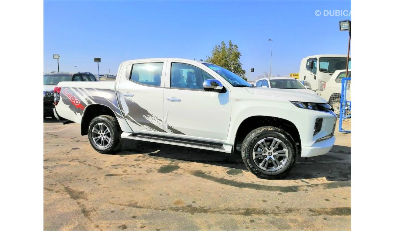 Mitsubishi L200 PETROL   FULL  OPTION