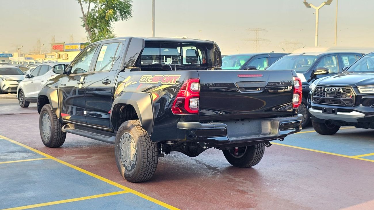 تويوتا هيلوكس GR SPORT GR SPORT