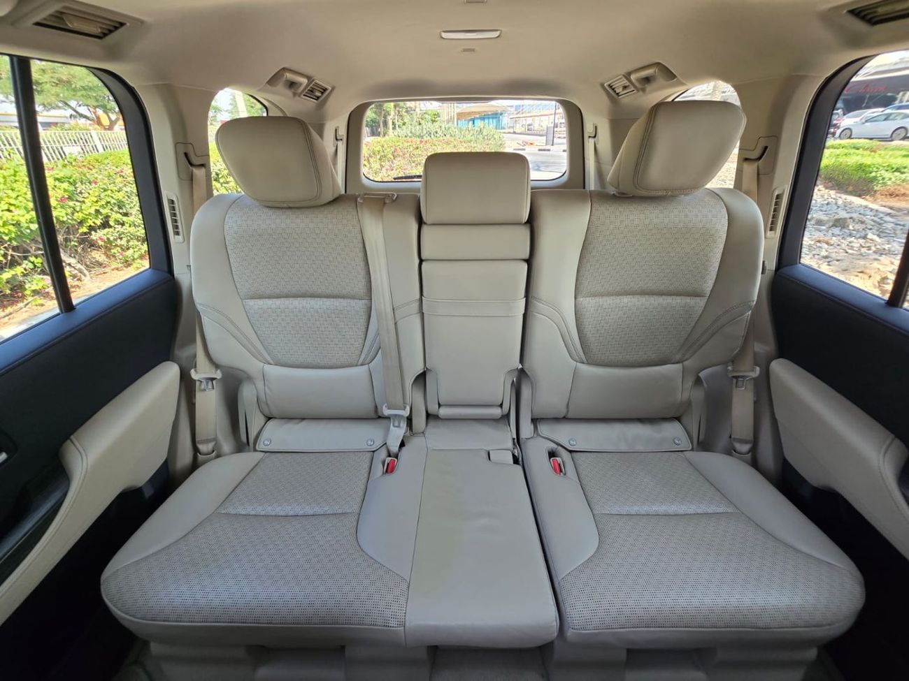 Toyota Land Cruiser VXR 4.0L FULL OPTION 2023 GCC AL FUTTAIM SINGLE OWNER IN MINT CONDITION