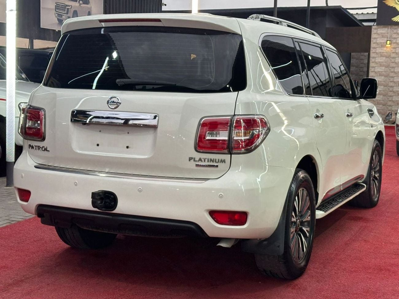 Nissan Patrol LE Platinum City 5.6L