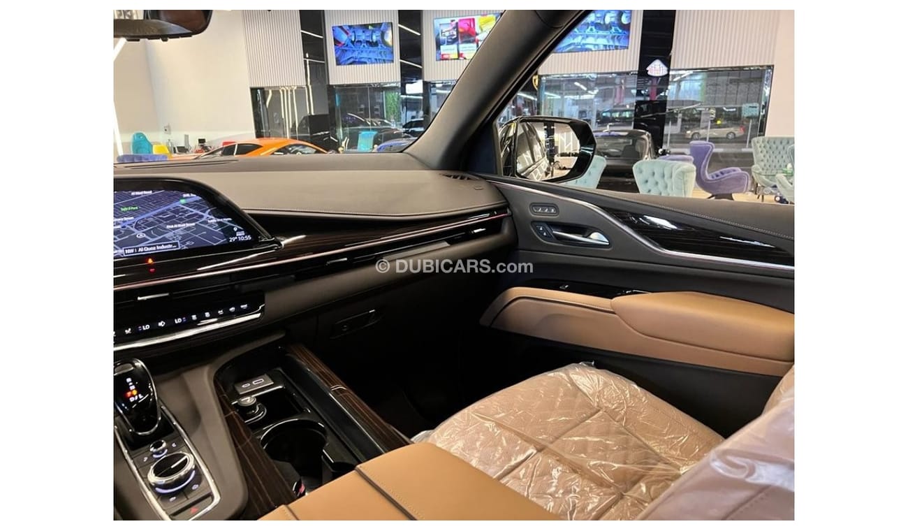 Cadillac Escalade ESCALADE SPORT 6.2 FULL OPTION/ GCC 5 YEARS WARRANTY AND SERVICE