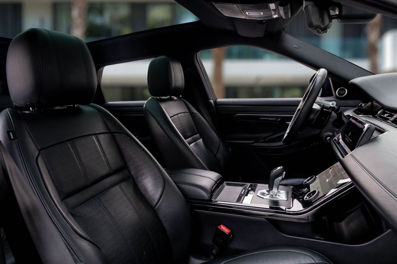 لاند روفر رانج روفر إيفوك Range Rover Evoque R-Dynamic HSE P300 | 2,331 P.M | 0% Downpayment | IMMACULATE!