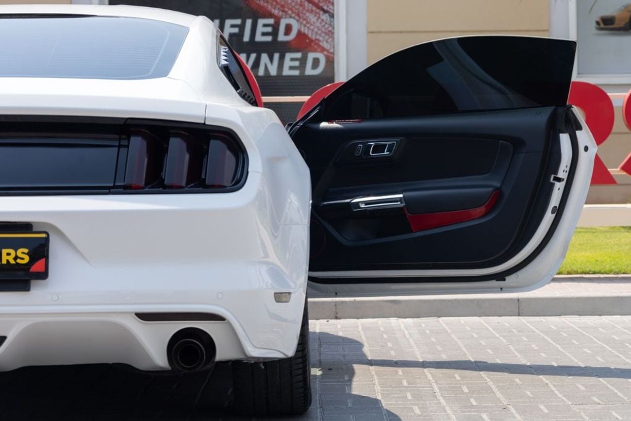 Ford Mustang Ford Mustang 2017 (LOW MILEAGE) GCC under Warranty with Flexible Down-Payment.