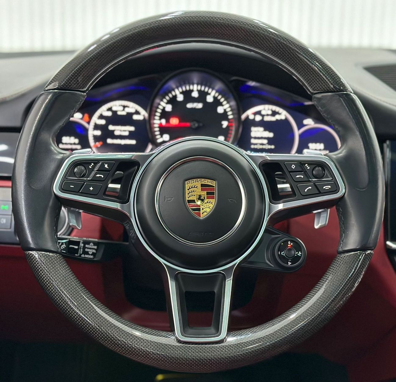 بورش كايان 2022 Porsche Cayenne GTS Coupe, Warranty, Full Porsche Service History, Full Options, Low Kms, GCC