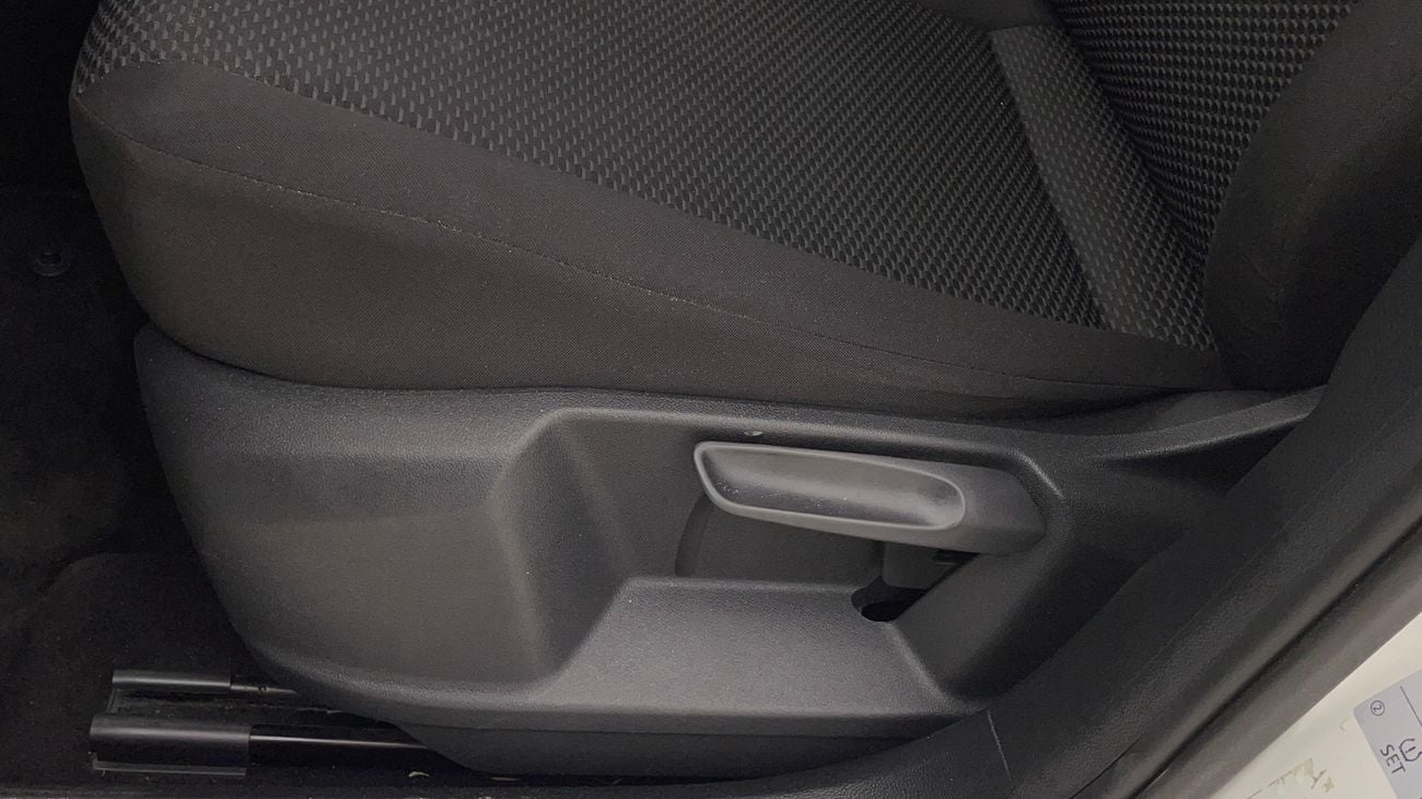 فولكس واجن T ROC TREND 1.4 | بدون دفعة مقدمة | اختبار القيادة في المنزل