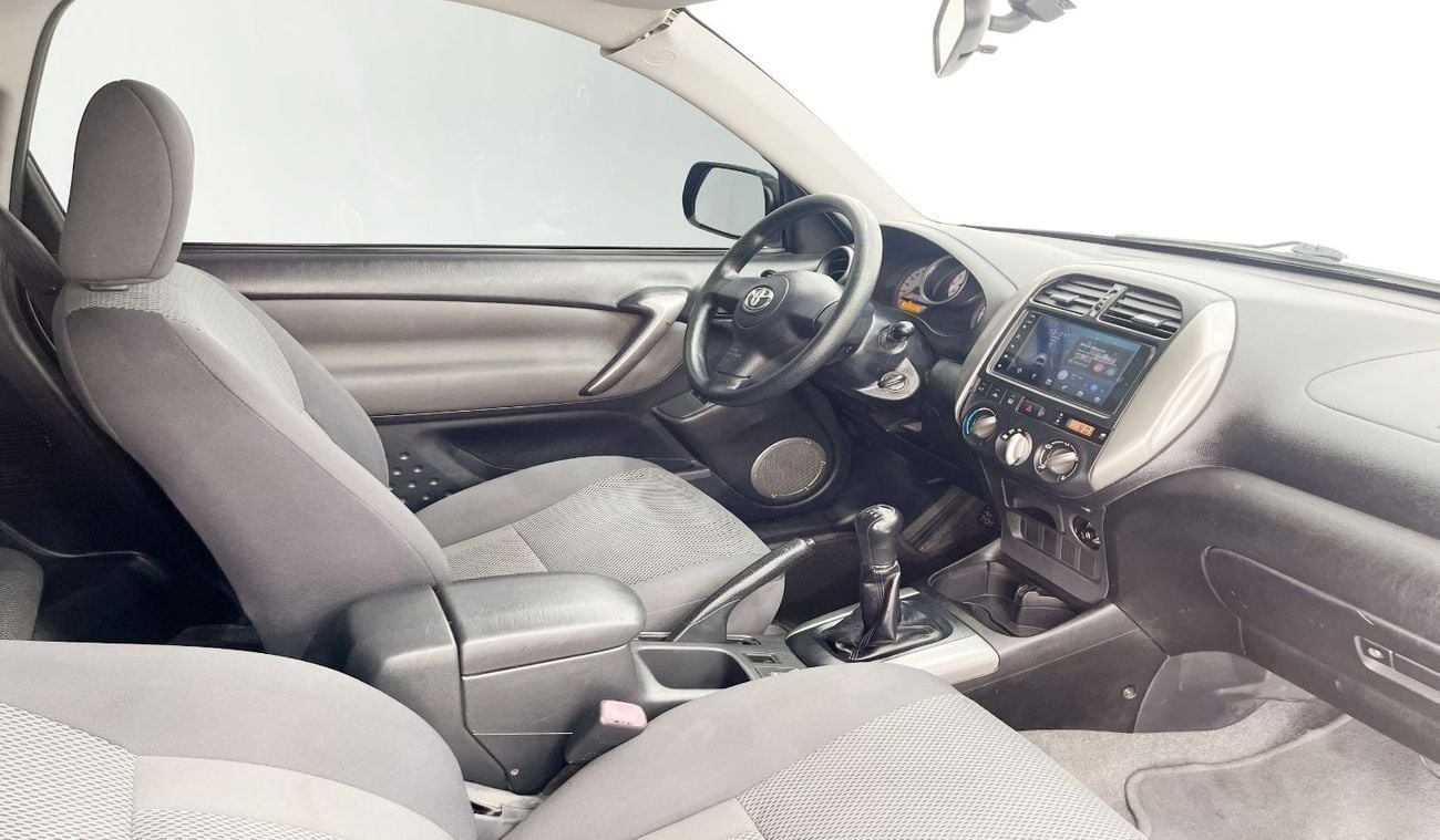 تويوتا راف ٤ PW CL Manual Transmission -Excellent Condition