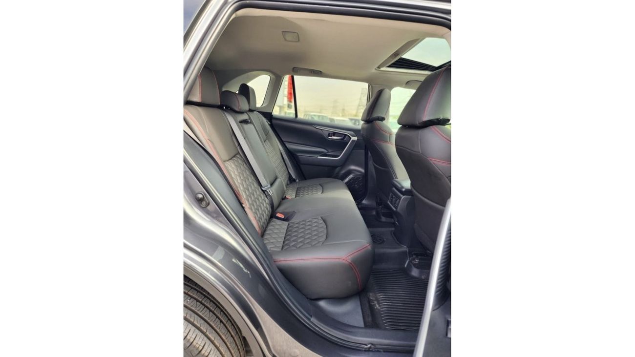 Toyota RAV4 XLE TOYOTA RAV4 Full Option 2022