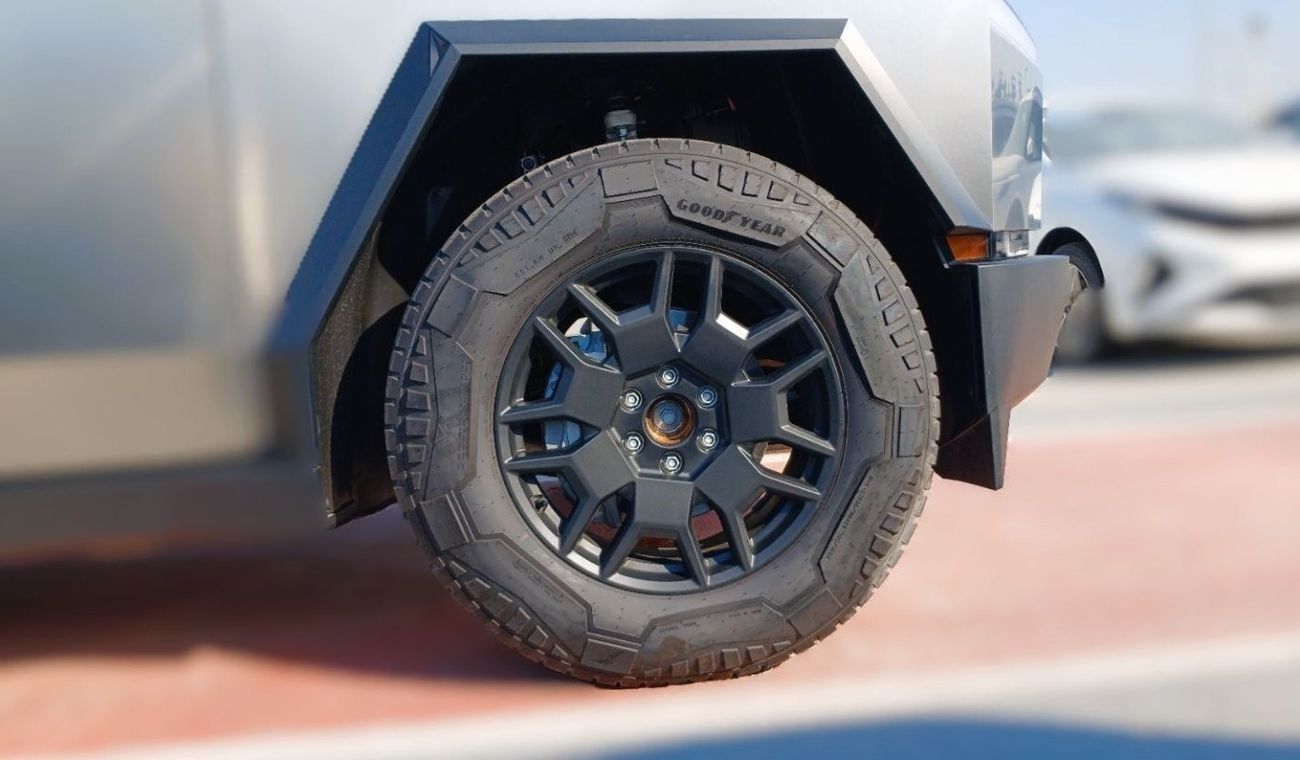 Tesla Cybertruck FOUNDATION SERIES AWD Tesla Cybertruck Foundation Series electric pickup truck 2024YM
