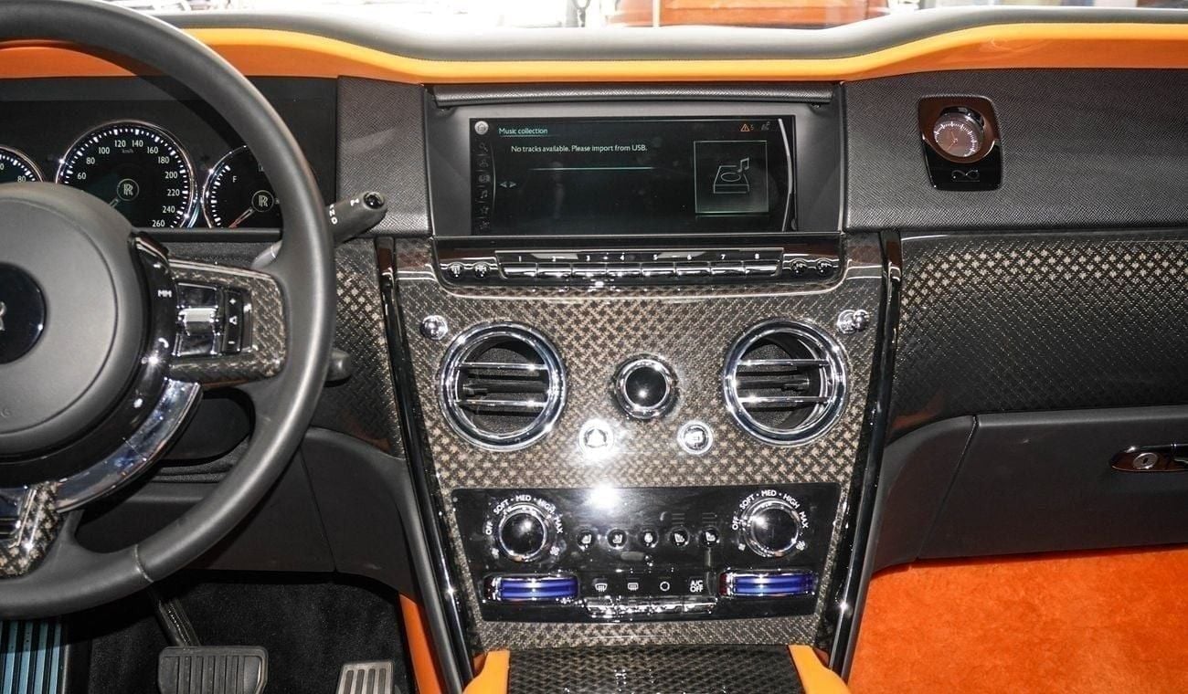 رولز رويس كولينان ROLLS ROYCE CULLINAN BLACK BADGE TOP OF THE LINE 2022