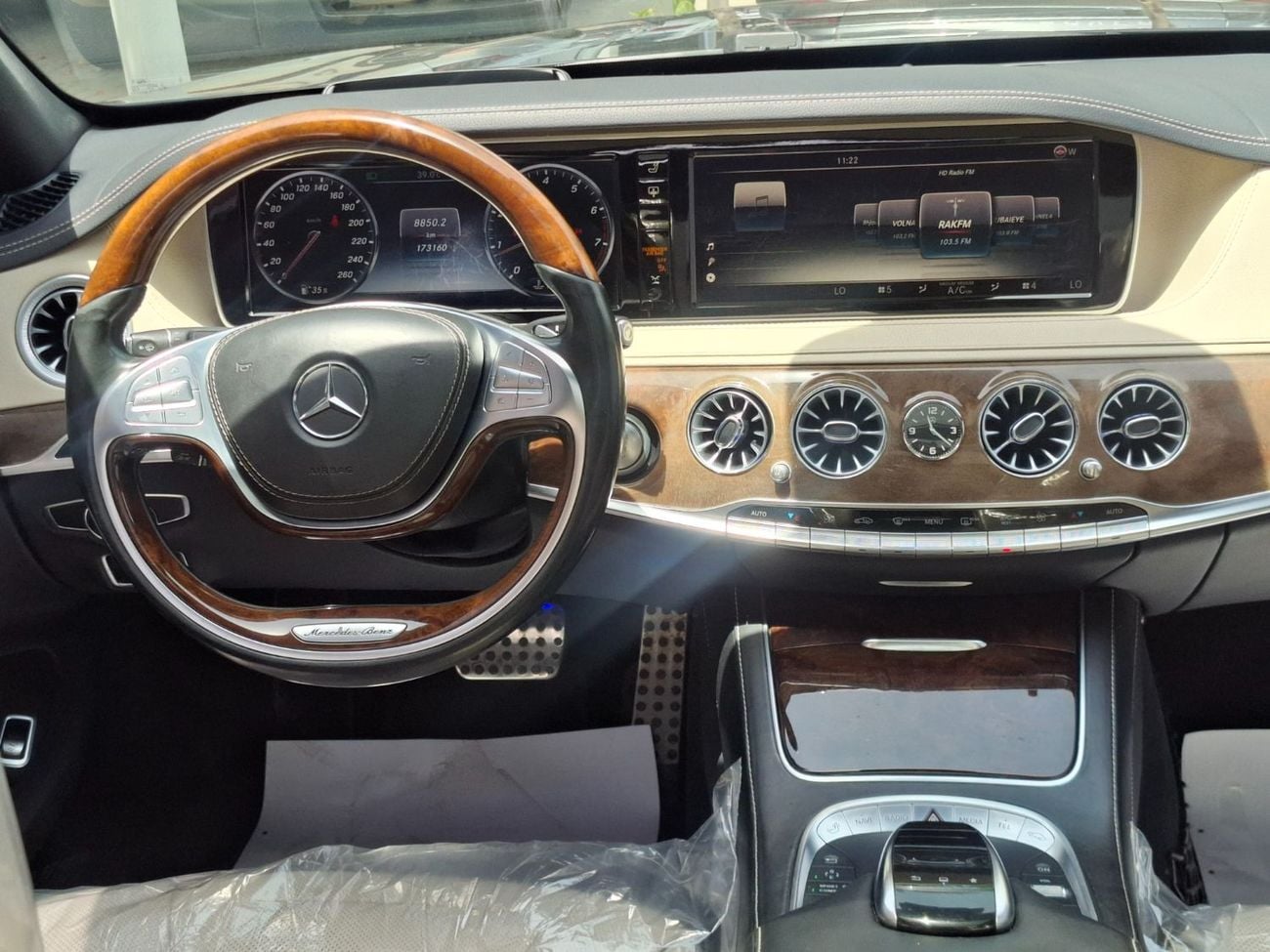 Mercedes Benz S550 STD Mercedes-Benz S550 L 2015 full option