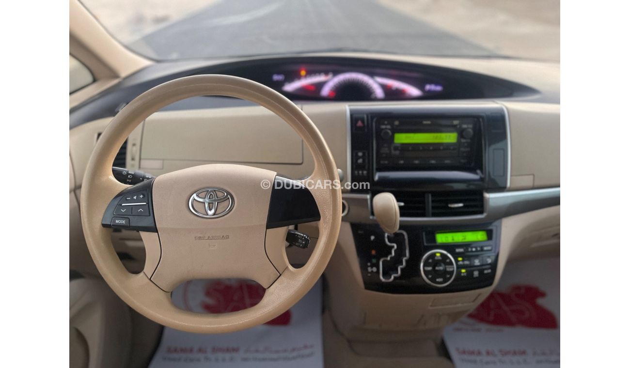 Toyota Previa SE Toyota previa 2015 GCC