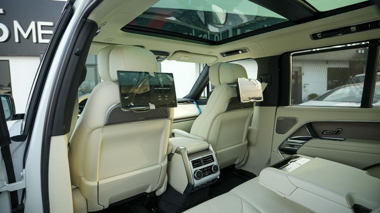 Land Rover Range Rover Autobiography P530 4.4L V8  White Export Price