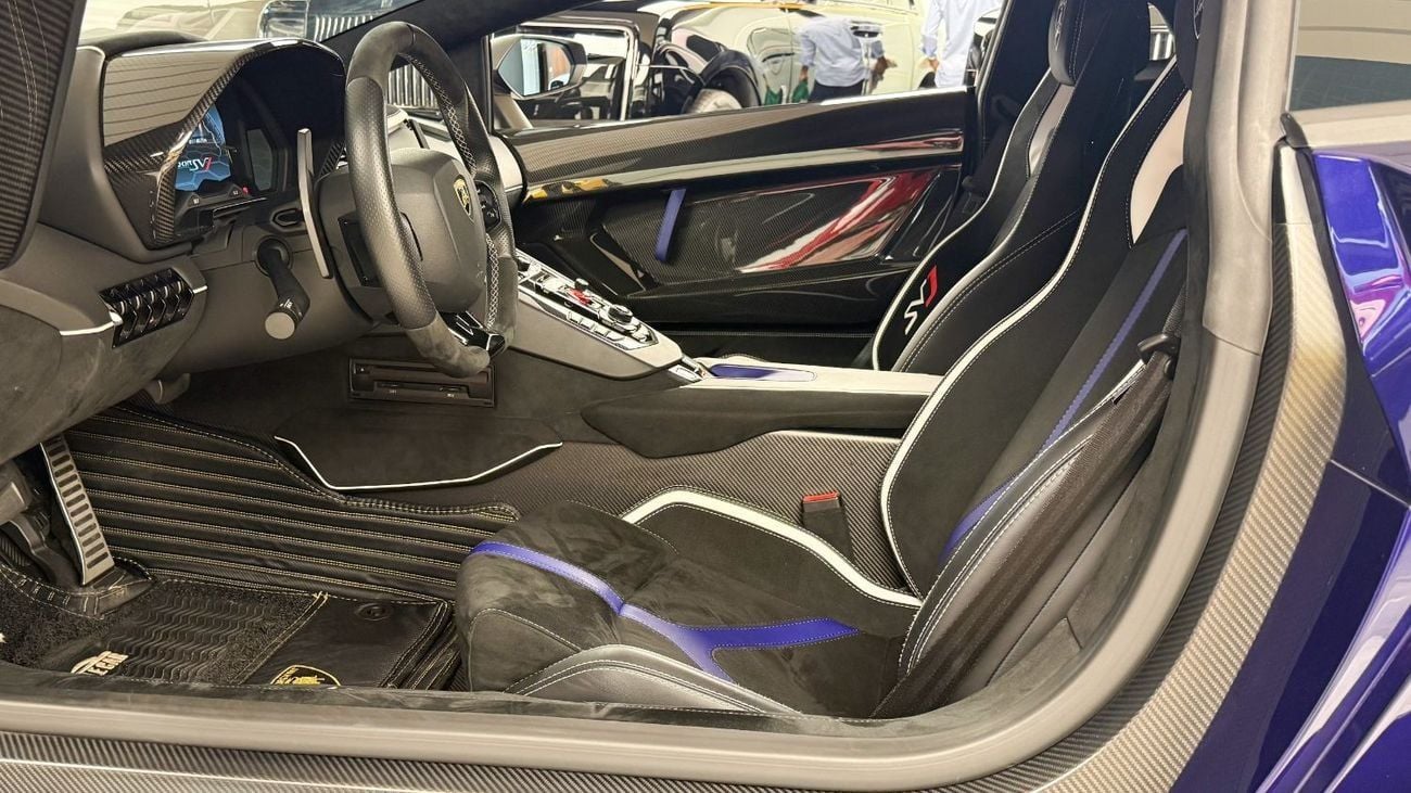 Lamborghini Aventador SVJ 6.5L V12 - Lamborghini Aventador - 1 of 900 worldwide - Naturally Aspirated V12