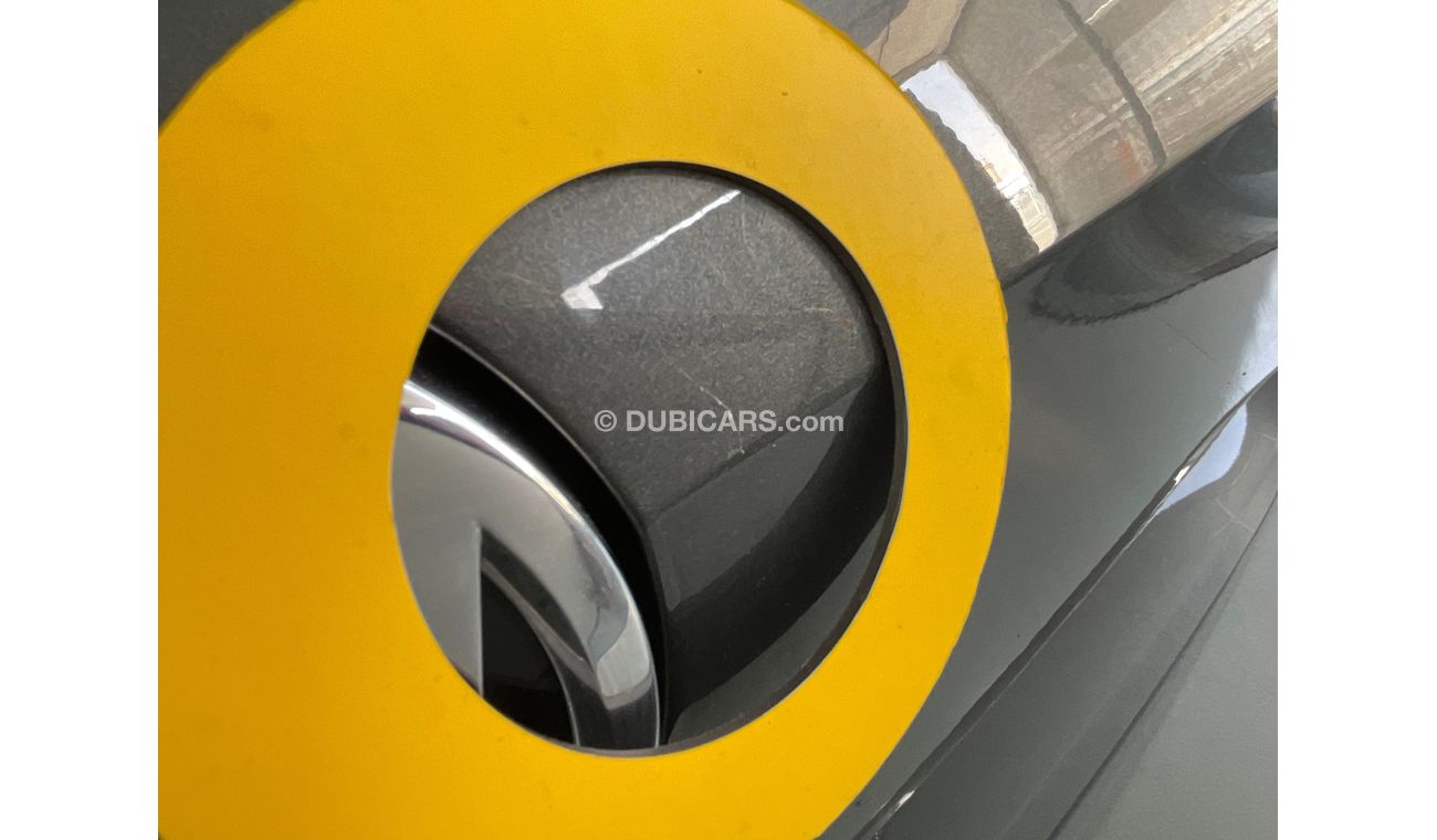 Volkswagen Golf R - Leather w/sunroof