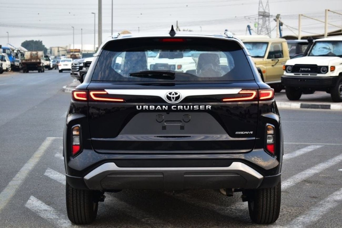 تويوتا أوربان كروزر GLX 1.5L PETROL AT WITH PANORAMIC ROOF