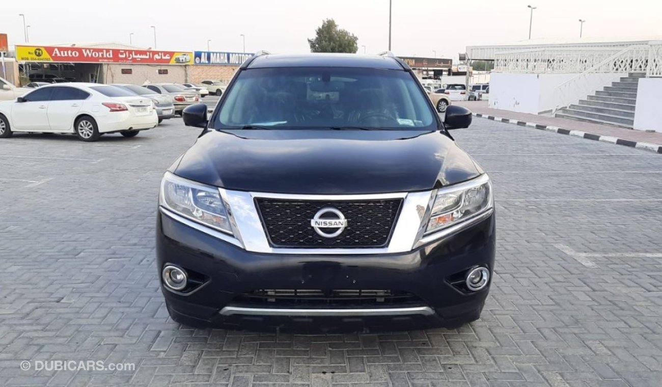 Nissan Pathfinder 2015 NISSAN PATHFINDER SL