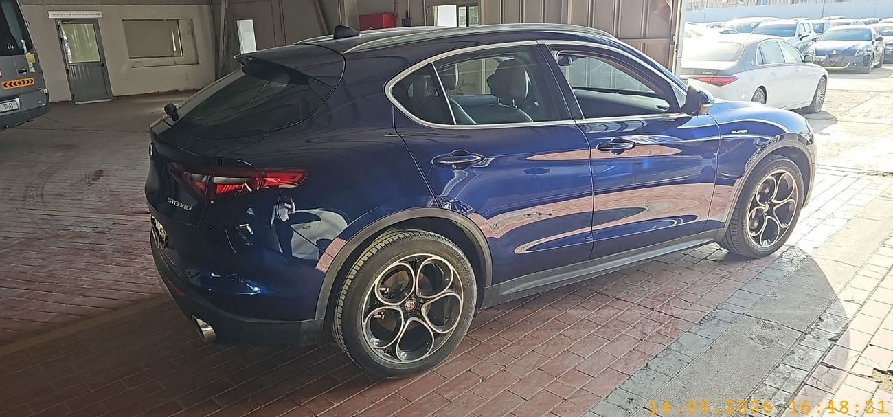 Alfa Romeo Stelvio SUPER 2.0