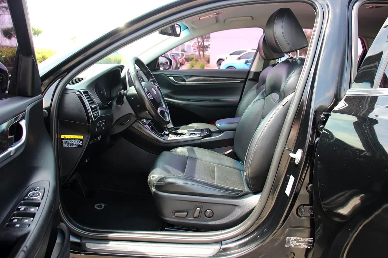 Hyundai Grandeur 2.4L Good Condition Card Payment also accept