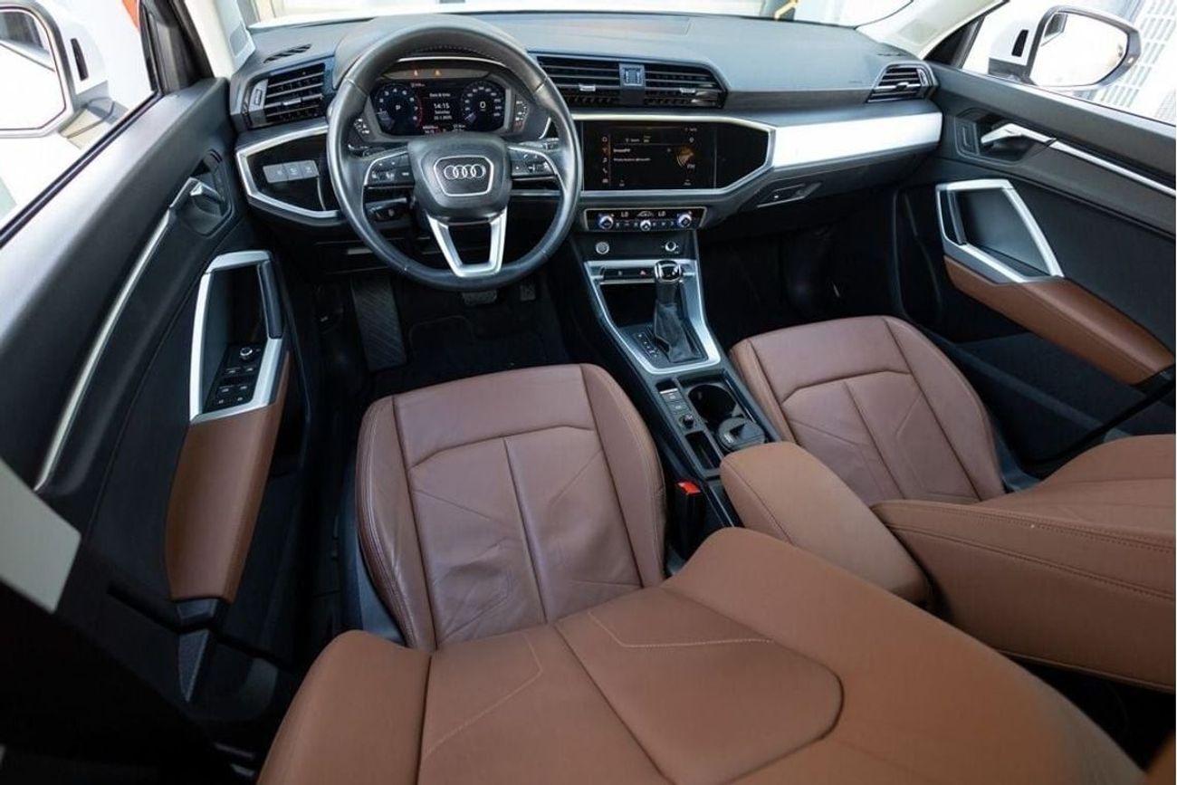 أودي Q3 35 TFSI S Line 1.4L