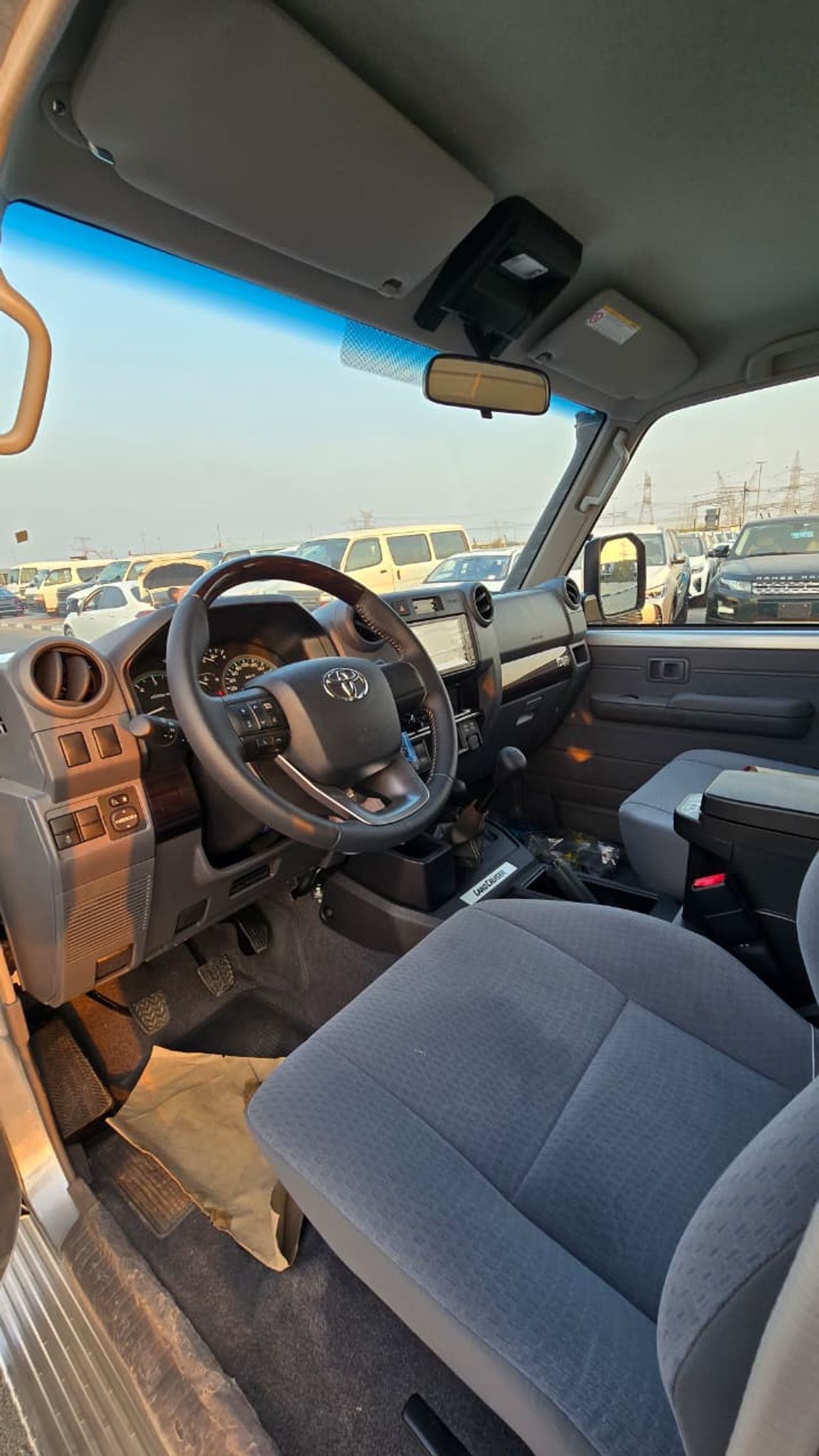 تويوتا لاند كروزر بيك آب TOYOTA LAND CRUISER (70 SERIES) (GDJ76) 2.8L SUV 4WD 5Doors