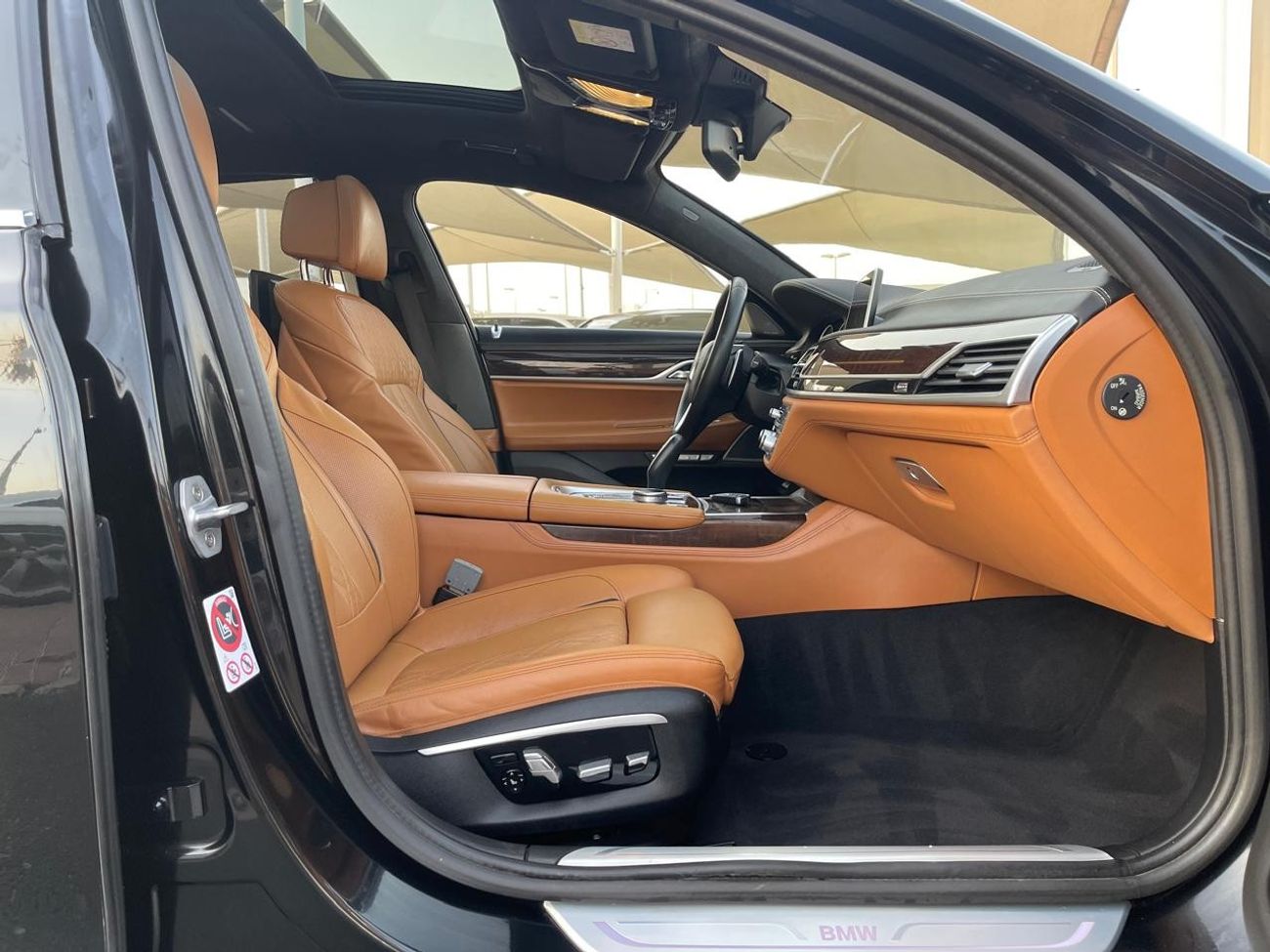 بي أم دبليو 740Li اكسكلوسيف