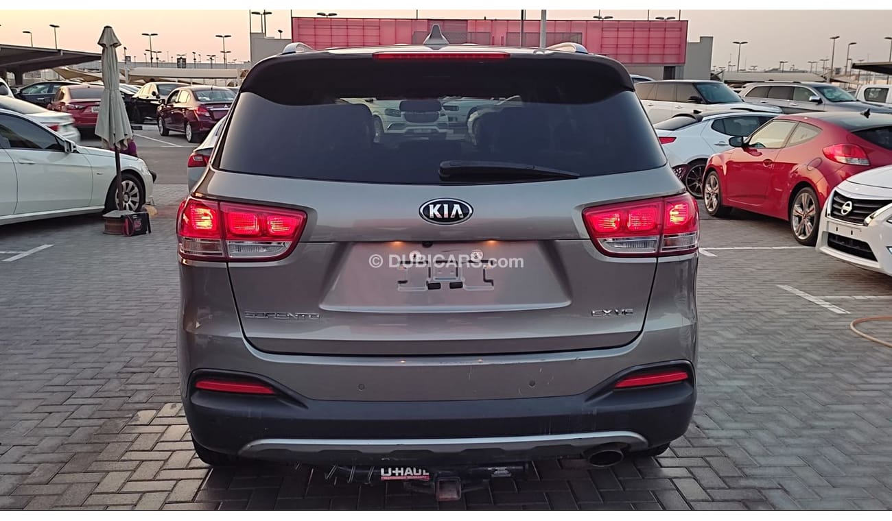 كيا سورينتو full option