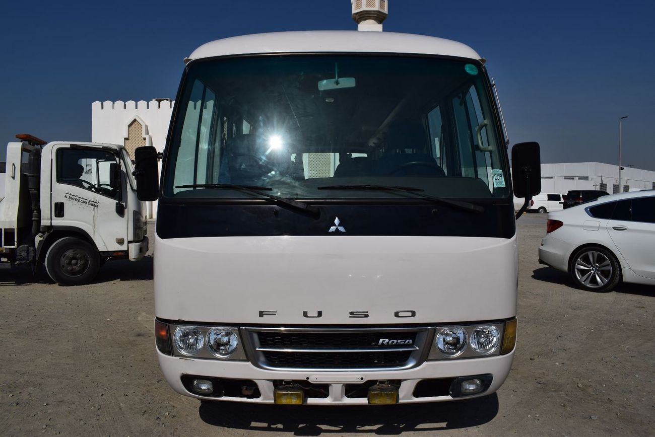 Mitsubishi Rosa Mitsubishi Rosa 26 seater bus, model:2022. Excellent condition