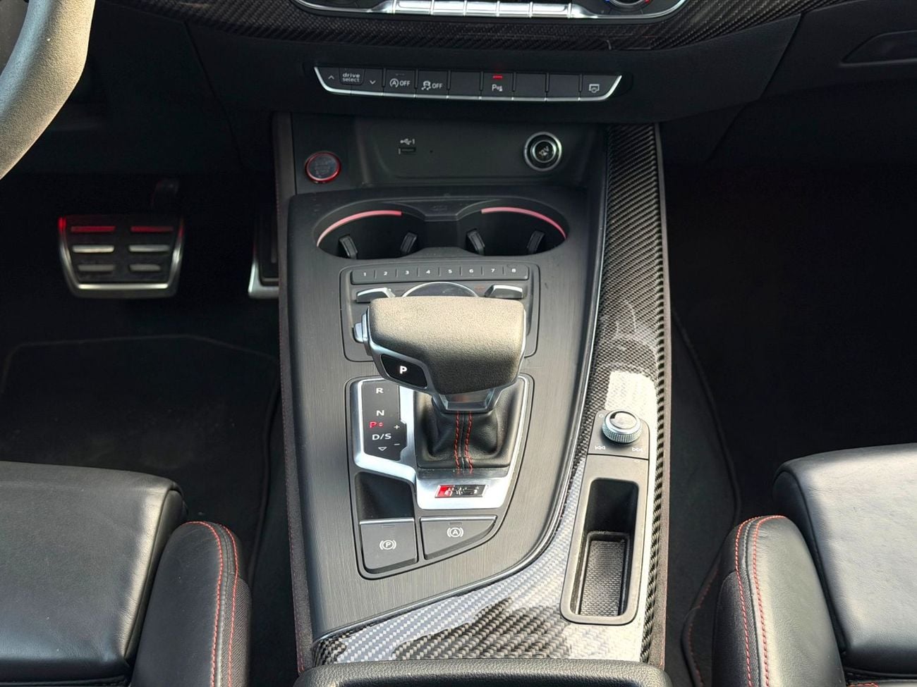 Audi RS5 TFSI quattro 2.9L AED 2,500 P.M | 0% DOWN PAYMENT | AUDI RS5 | V6 | 2018 | GCC SPECS