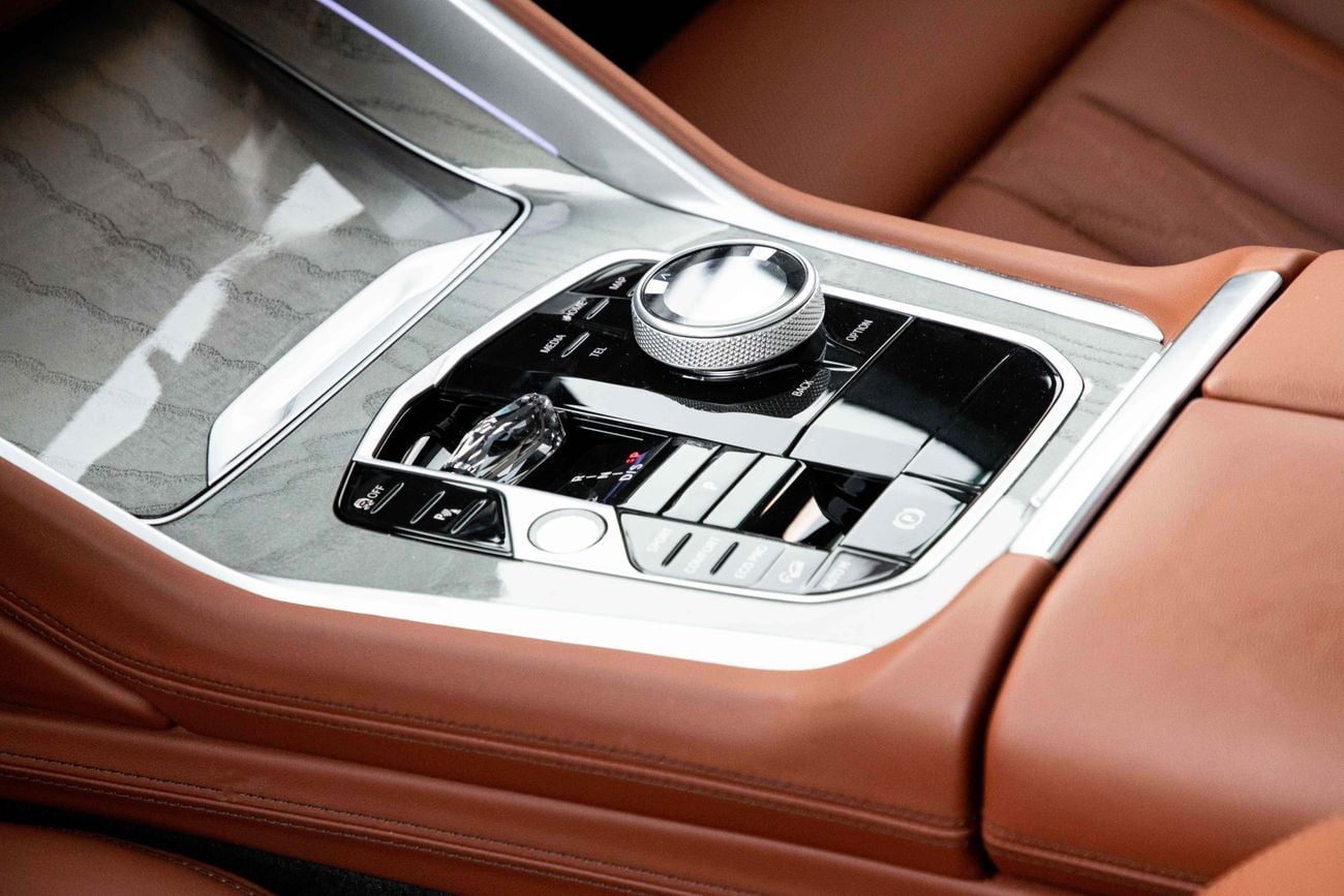 بي أم دبليو X6 X6 M60i | Warranty + Service | 7,775 P.M | 0% Downpayment |  M60i | BMW Warranty + Service! | Ramada