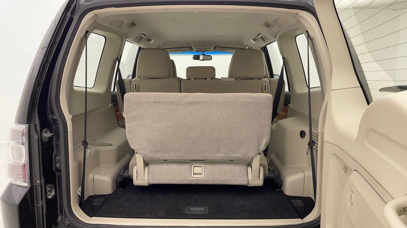 Mitsubishi Pajero GLS LOWLINE 3.5 | Zero Down Payment | Home Test Drive