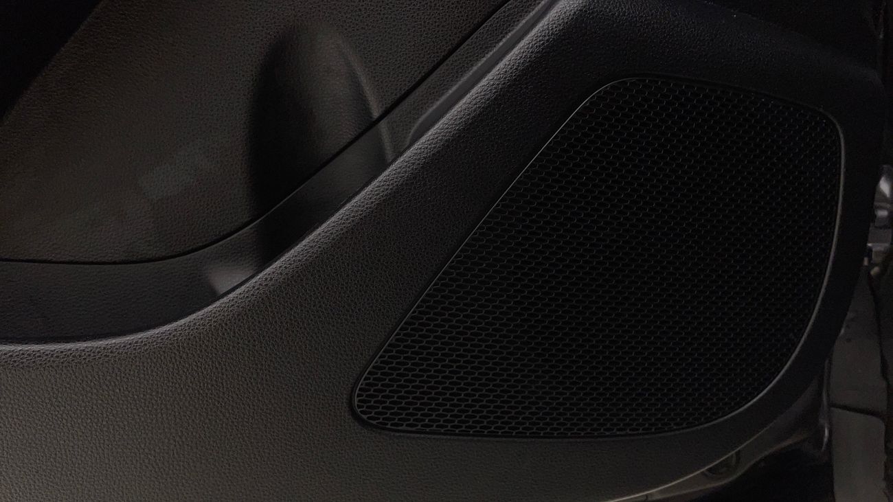 تويوتا كورولا كروس GLI 1.8 | بدون دفعة مقدمة | اختبار القيادة في المنزل