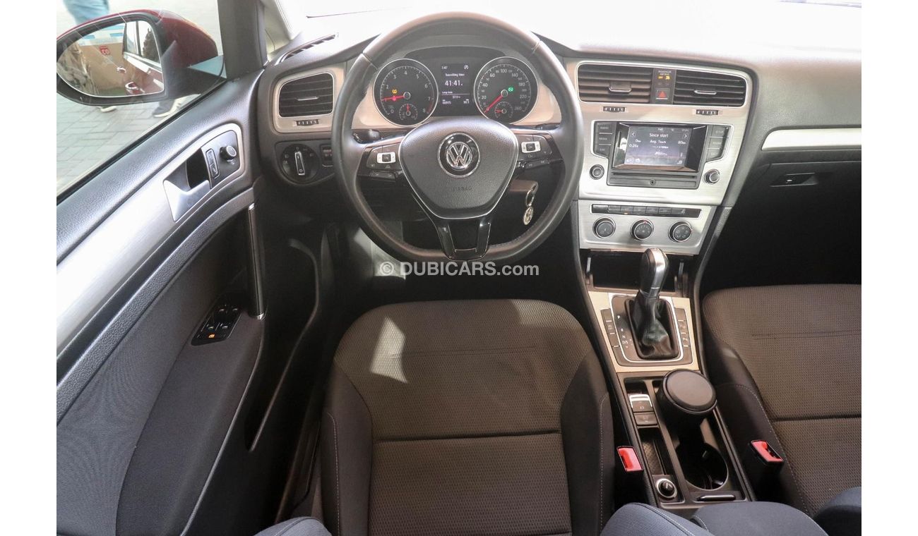 فولكس واجن جولف A7