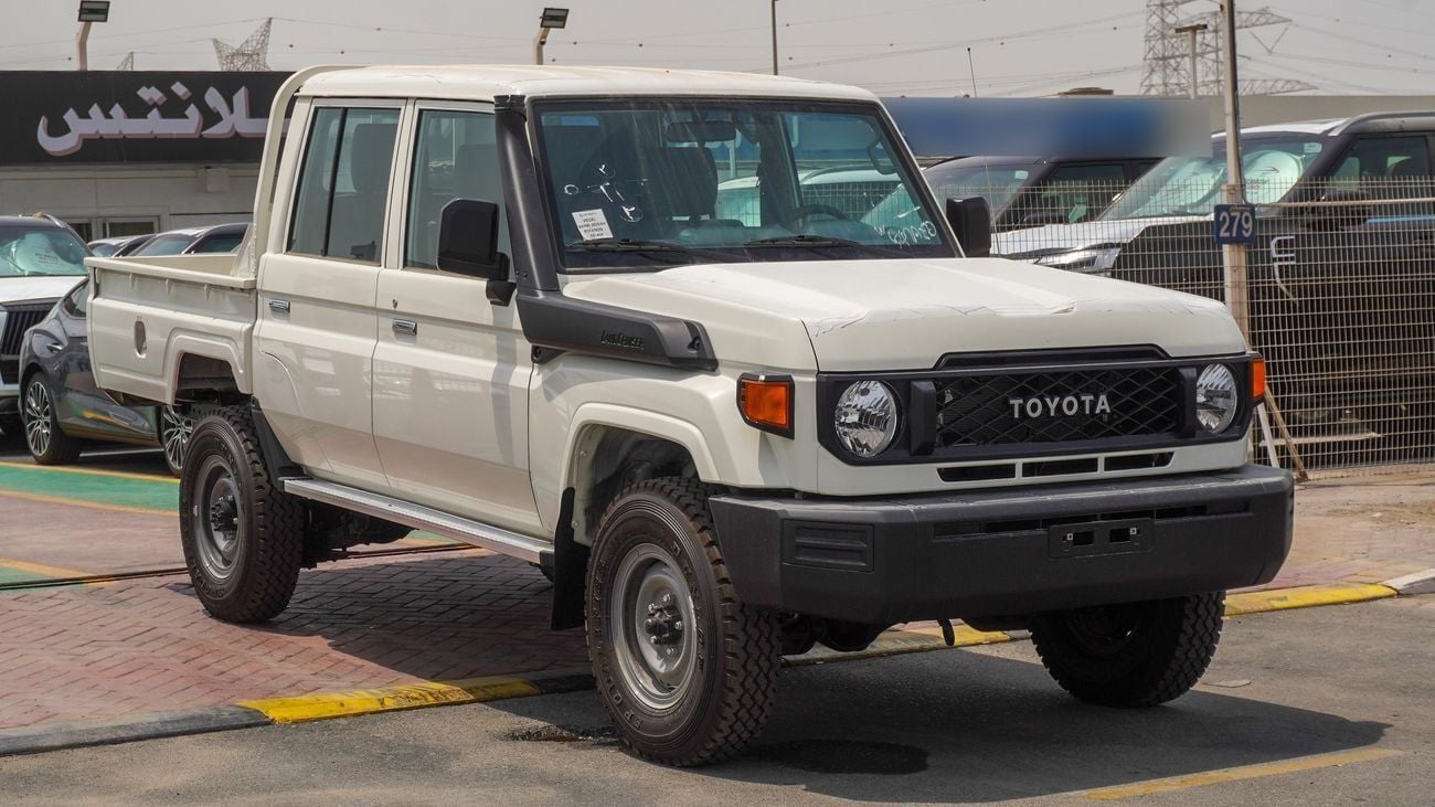 تويوتا لاند كروزر بيك آب 4.2L Diesel M/T