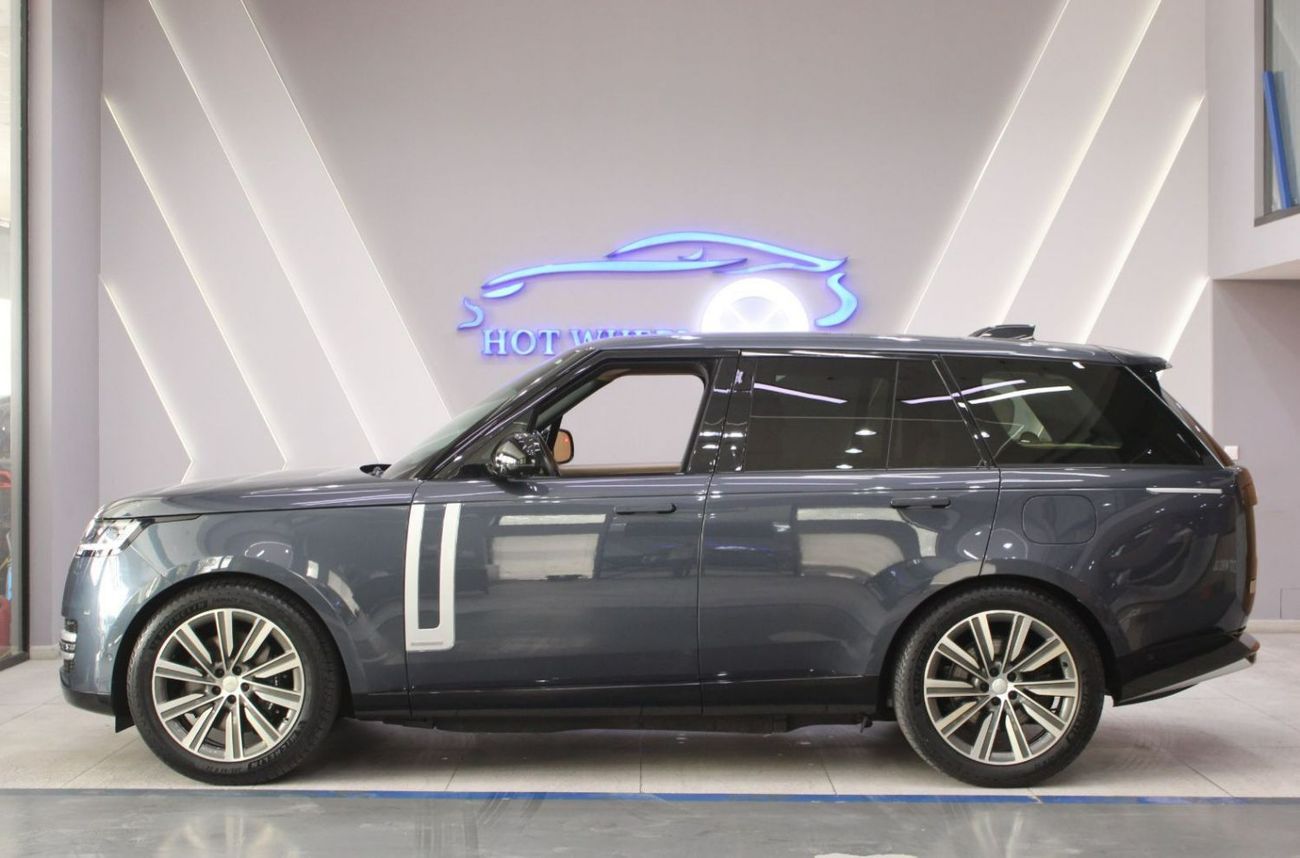 لاند روفر رينج روفر Vogue P550 Autobiography | BRAND NEW!