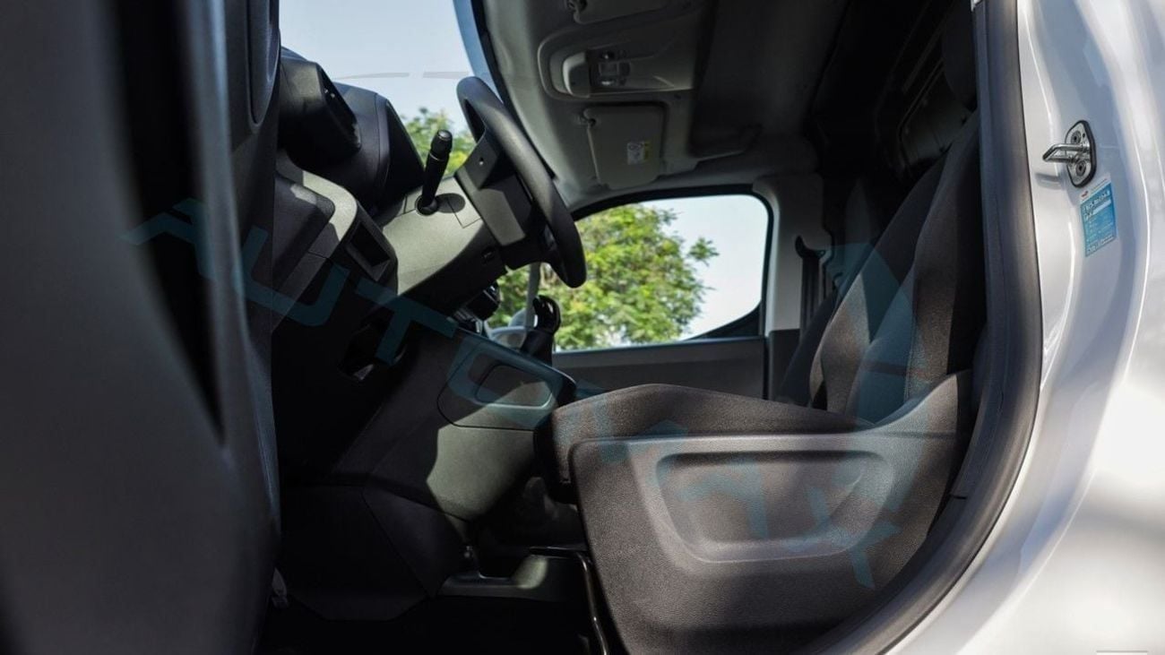 Citroen Berlingo STD (For Export , НА ЭКСПОРТ) VAN L2 1.6T 2026 GCC Без пробега