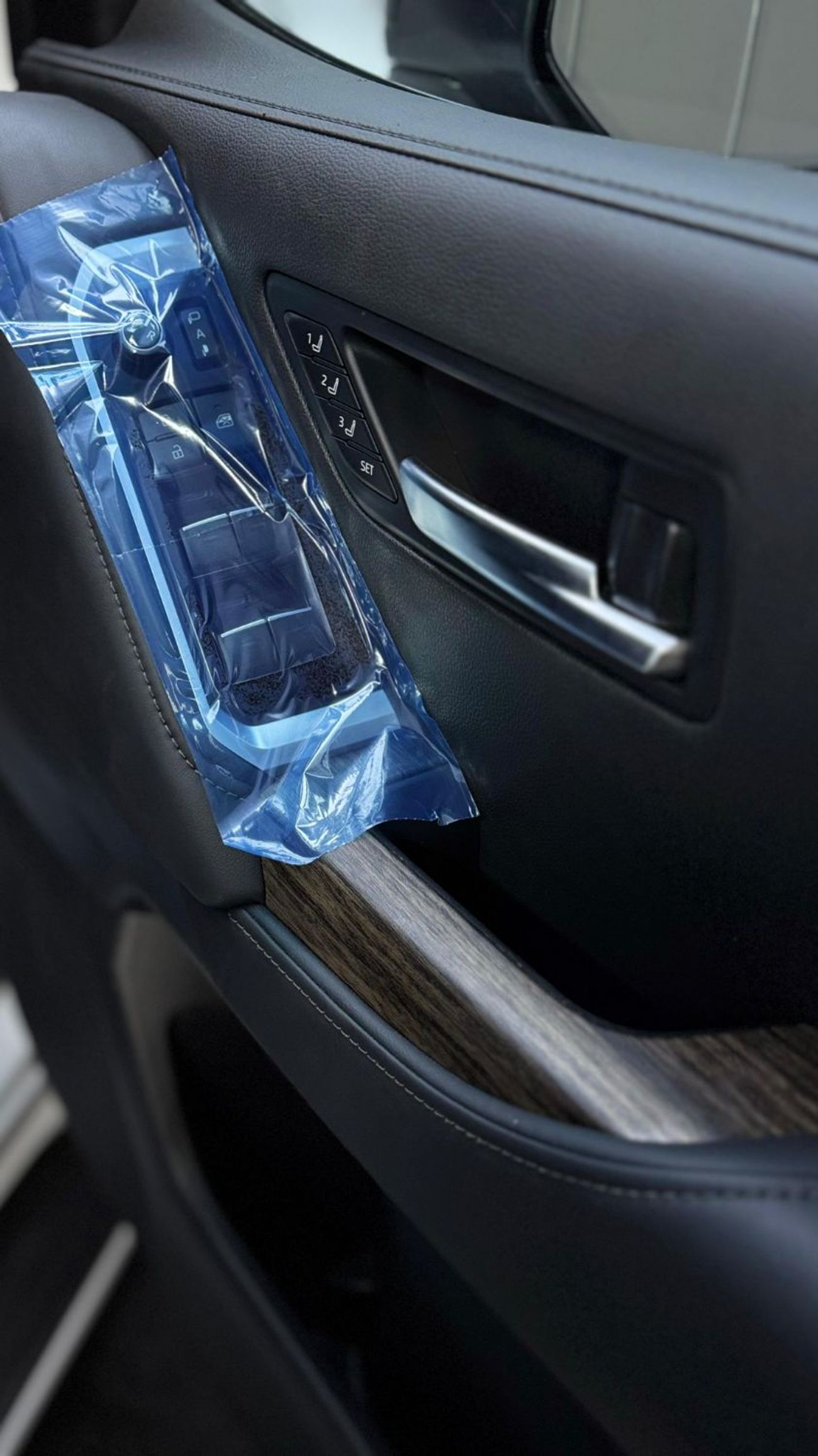 Toyota Land Cruiser DIESEL ,GR SPORT ,LC 300 ,RIGHT HAND DRIVE ,3,3 LITER