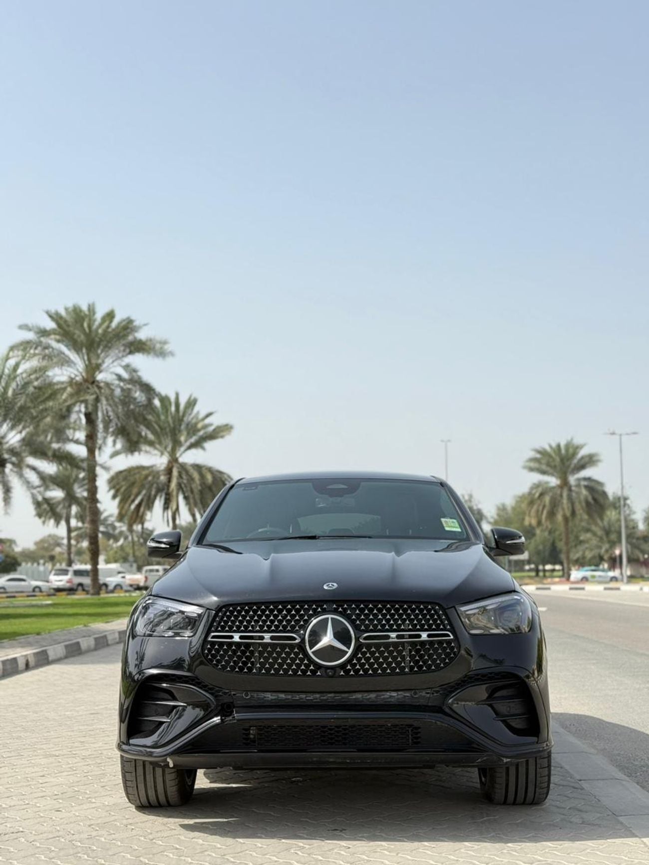 مرسيدس بنز GLE 450 Mercedes-Benz GLE 450 Petro engine 2025 black colour RHD