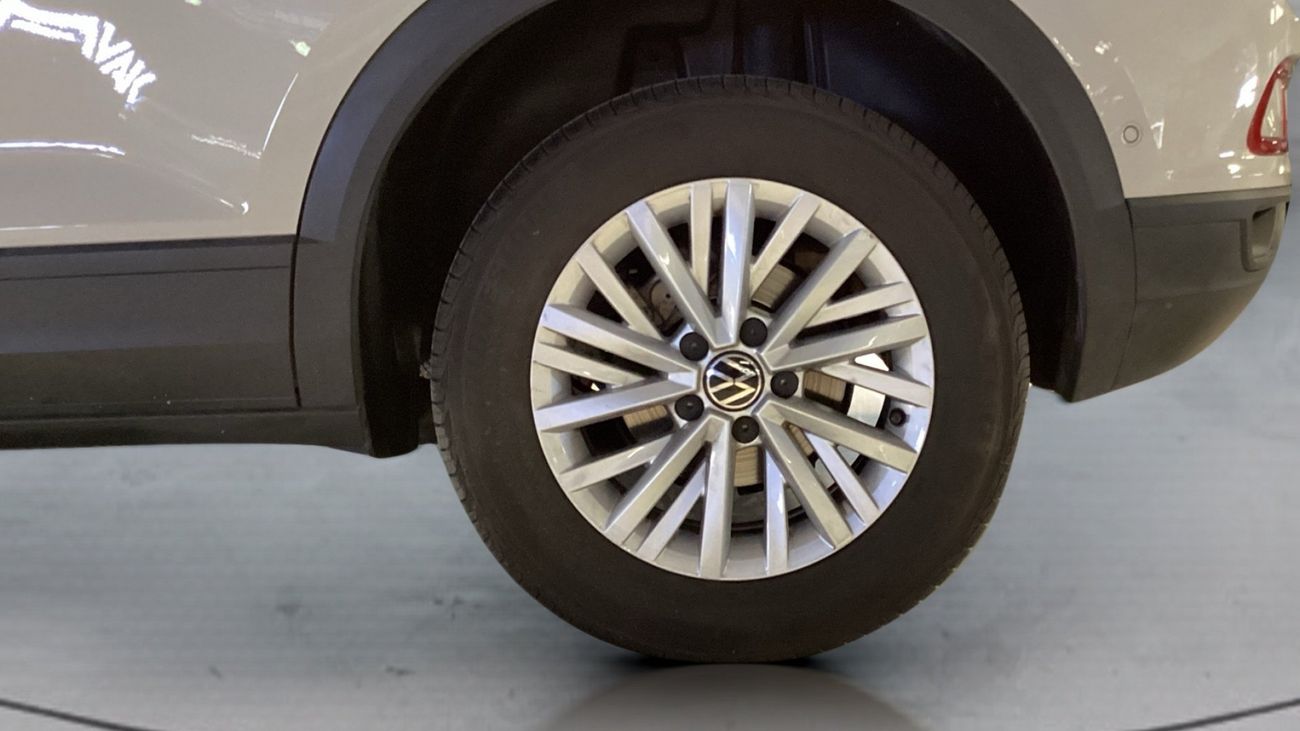 فولكس واجن T ROC Life | شامل الضمان | 0 ﺪﻔﻋﺓ ﺃﻮﻟﻯ