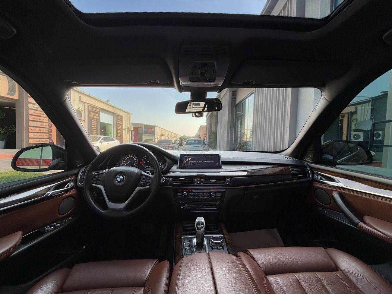 BMW X5 50i Exclusive 4.4L (7 Seater) BMW X5 XDRIVE 50i | 4.4L TWIN TURBO V8 – 450 BHP | 2014 | GCC SPECS