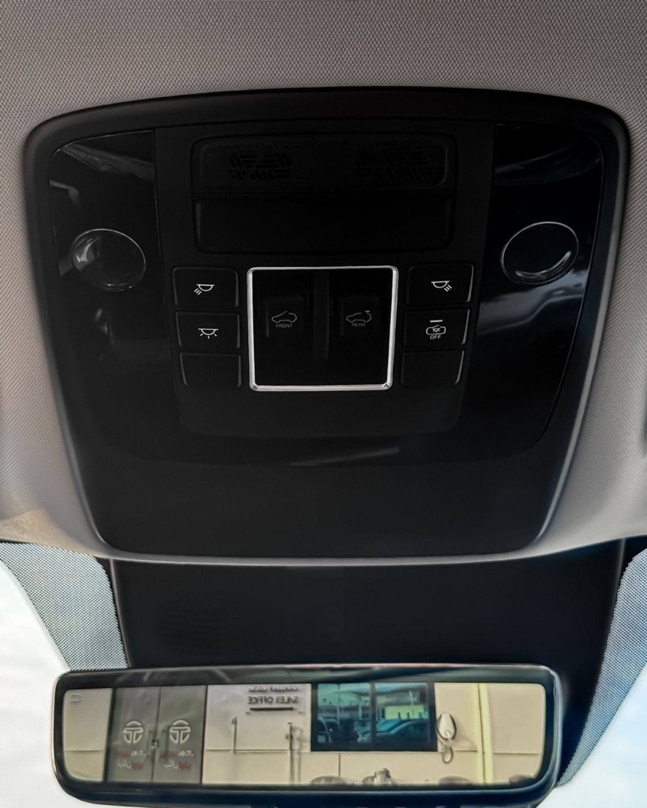 Kia Carnival 1.6L HEV