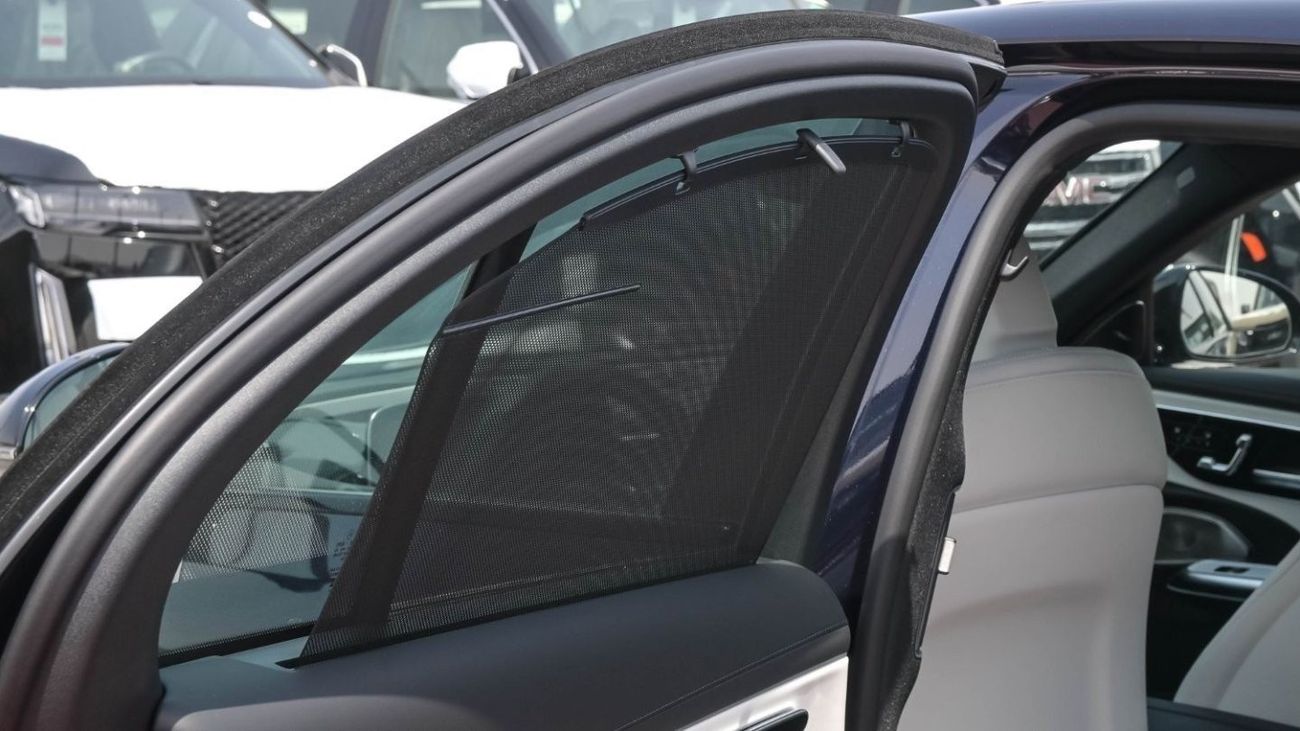 مرسيدس بنز E200 Mercedes-Benz E200 Premium Plus | AMG Night Package | Hyper Screen | Fully Loaded 2024 Brand New